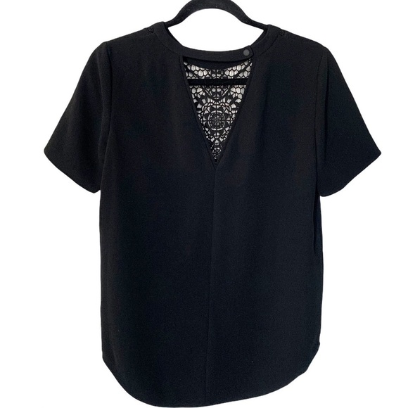 Club Monaco Staple Black Crochet Knit V Neck Short Sleeve Blouse Size Xtra Small - Picture 2 of 5
